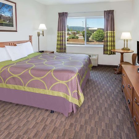 Super 8 By Wyndham Central Pt Medford Central Point Exterior foto